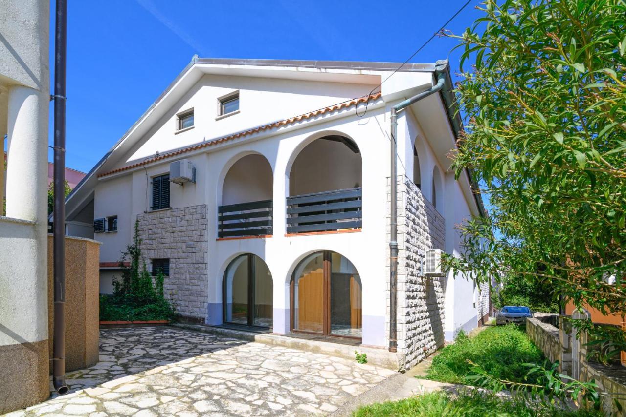 Apartments With A Parking Space Premantura, Medulin - 2228 Exterior foto